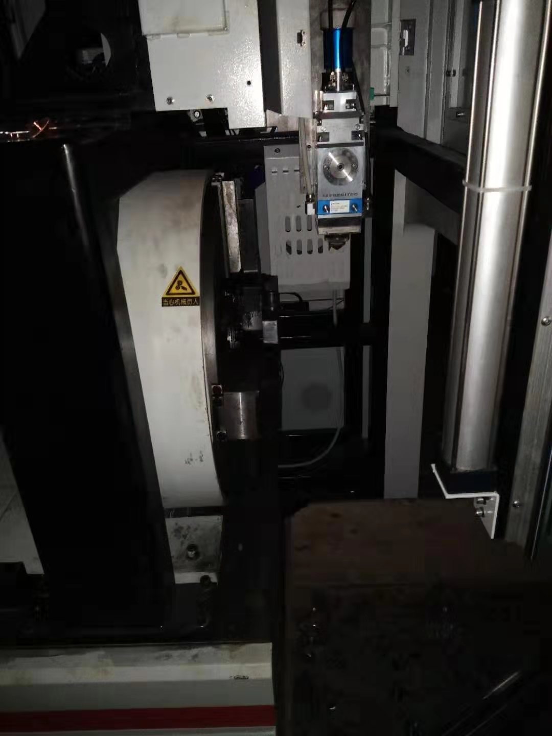 激光切管卡盤應(yīng)用現(xiàn)場(chǎng)